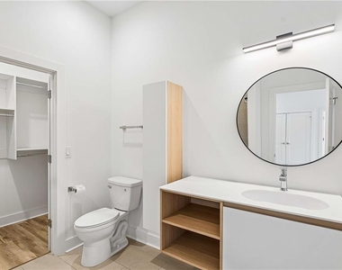 1155 Custer Avenue Se - Photo Thumbnail 9