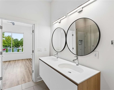 1155 Custer Avenue Se - Photo Thumbnail 19