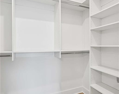 1155 Custer Avenue Se - Photo Thumbnail 24