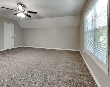 2242 Vintage Oaks Drive - Photo Thumbnail 13