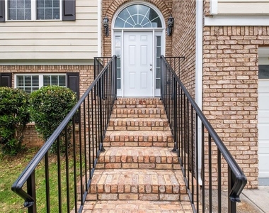 2323 Crimson Creek Lane - Photo Thumbnail 3