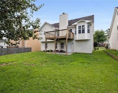 2323 Crimson Creek Lane - Photo Thumbnail 33