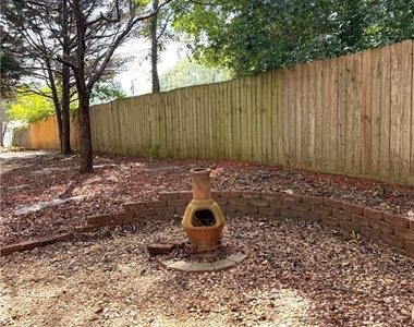 189 Prospect Street - Photo Thumbnail 4
