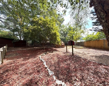 189 Prospect Street - Photo Thumbnail 6