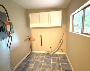189 Prospect Street - Photo Thumbnail 33