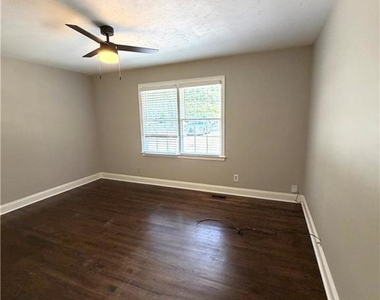 179 Prospect Street - Photo Thumbnail 14