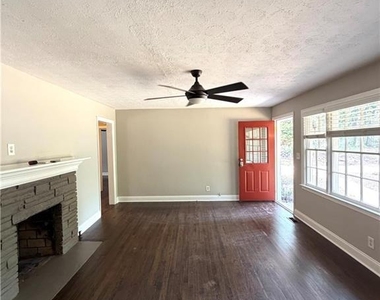179 Prospect Street - Photo Thumbnail 4