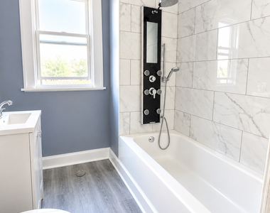 7811 S Evans Avenue - Photo Thumbnail 5