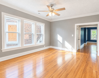 7811 S Evans Avenue - Photo Thumbnail 2