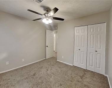 1174 Winterberry Court - Photo Thumbnail 11