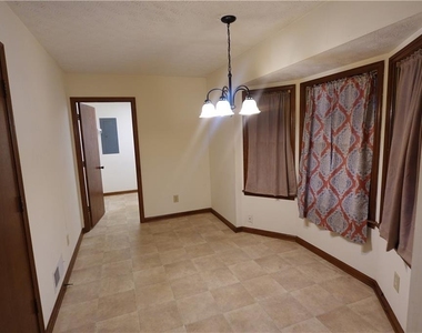 125 Scott Boulevard - Photo Thumbnail 10