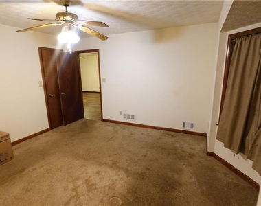 125 Scott Boulevard - Photo Thumbnail 7