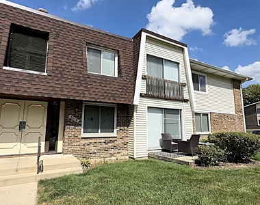 3018 Roberts Drive - Photo Thumbnail 1
