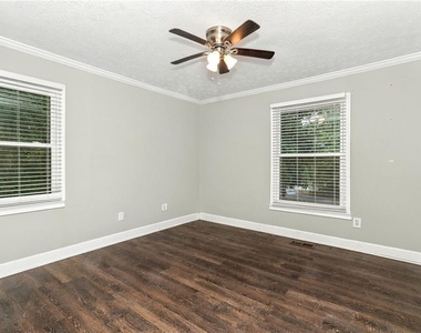 47 Walker Road - Photo Thumbnail 9