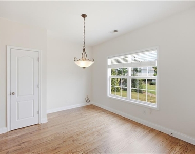 642 Aya Circle - Photo Thumbnail 12