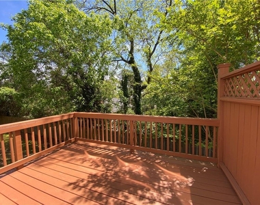 1893 Ridgemont Lane - Photo Thumbnail 22