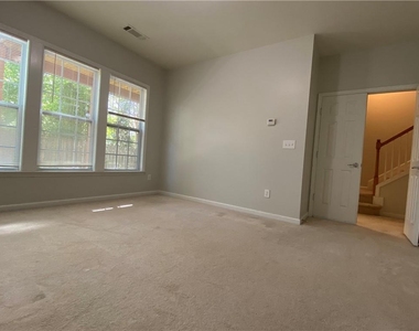 1893 Ridgemont Lane - Photo Thumbnail 16