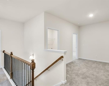 83 Professional Place - Photo Thumbnail 15