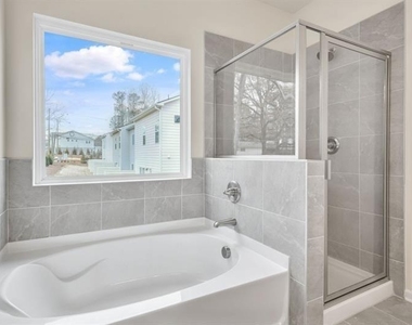 83 Professional Place - Photo Thumbnail 21