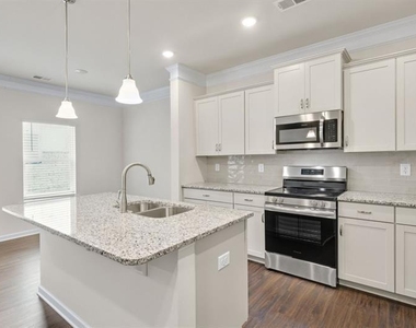 83 Professional Place - Photo Thumbnail 5