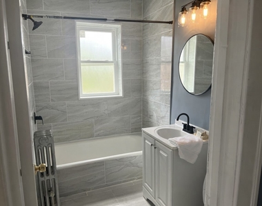 1133 E 81st Place - Photo Thumbnail 6