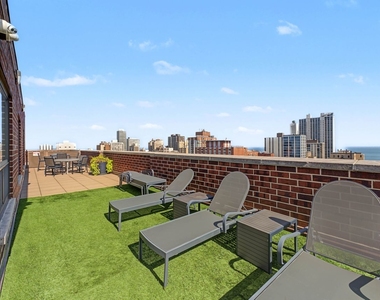 1250 N Dearborn Street - Photo Thumbnail 27