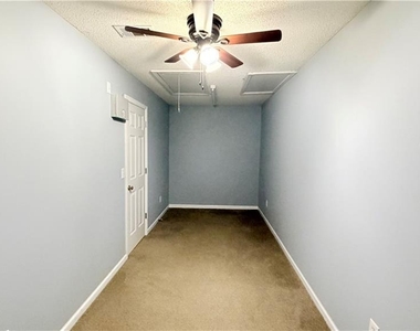 4166 Glenaire Way Nw - Photo Thumbnail 37