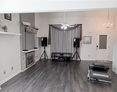 4166 Glenaire Way Nw - Photo Thumbnail 8