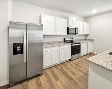 329 Creekview Way - Photo Thumbnail 8