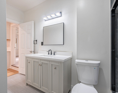 414 South Boulevard - Photo Thumbnail 17