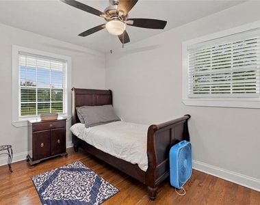 6216 Hayes Drive - Photo Thumbnail 19