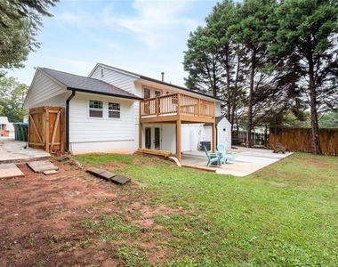 6216 Hayes Drive - Photo Thumbnail 34