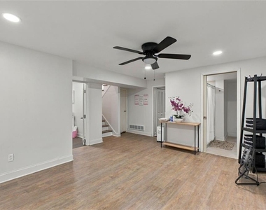 6216 Hayes Drive - Photo Thumbnail 31