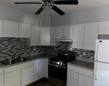 7609 S Perry Avenue - Photo Thumbnail 5