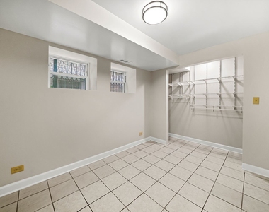 3637 W Oakdale Avenue - Photo Thumbnail 14