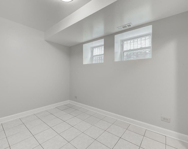 3637 W Oakdale Avenue - Photo Thumbnail 13
