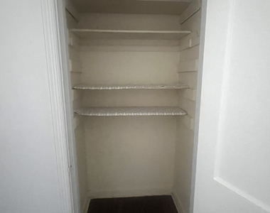 16750 Bulger Avenue - Photo Thumbnail 13