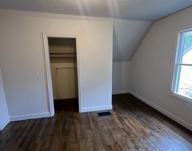 16750 Bulger Avenue - Photo Thumbnail 19