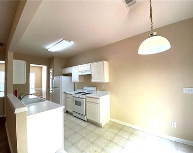 13300 Morris Road - Photo Thumbnail 9