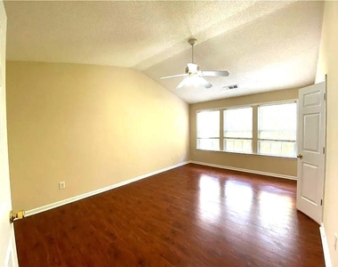 13300 Morris Road - Photo Thumbnail 16