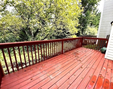 13300 Morris Road - Photo Thumbnail 27