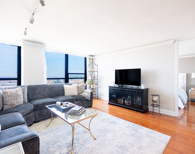 1030 N State Street - Photo Thumbnail 6