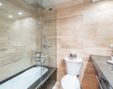 1030 N State Street - Photo Thumbnail 12