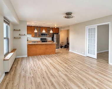 3600 N Lake Shore Drive - Photo Thumbnail 8