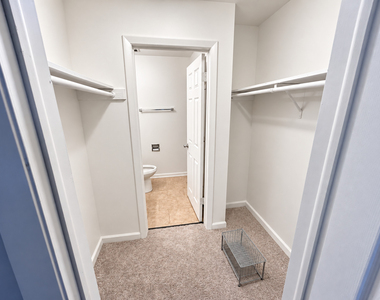 110 N Kenilworth Avenue - Photo Thumbnail 5