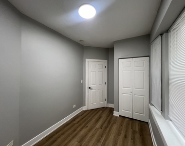 6804 S Champlain Avenue - Photo Thumbnail 20
