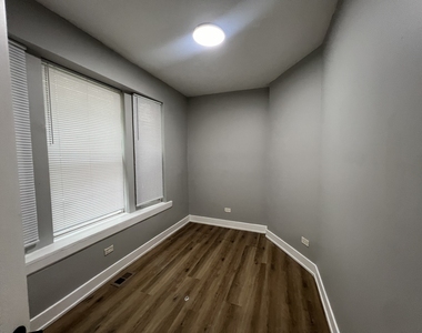 6804 S Champlain Avenue - Photo Thumbnail 19