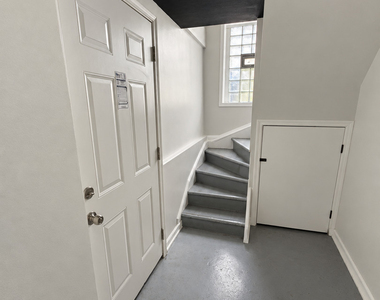 2116 S Springfield Avenue - Photo Thumbnail 18