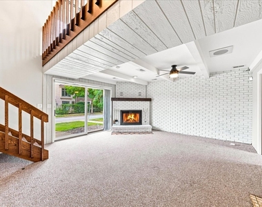 129 W Quincy Street - Photo Thumbnail 1