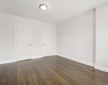 4406 W Altgeld Street - Photo Thumbnail 10